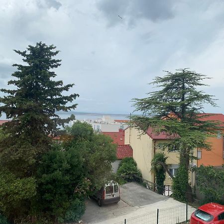 Sanela- Apartman Za Bezbrizan Odmor Crikvenica Eksteriør bilde